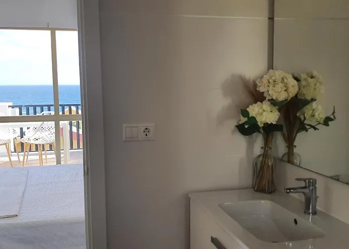 아파트 En Con Vistas Al Mar *