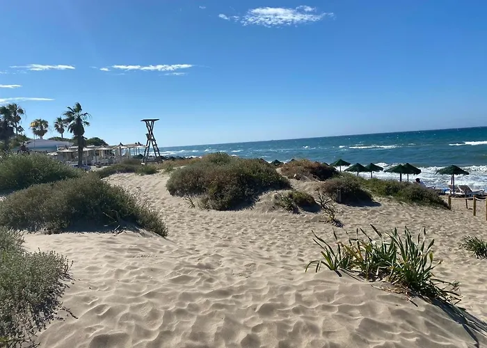 En Con Vistas Al Mar 아파트 마르베야